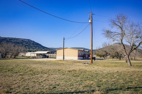 1189 County Road 350 Concan TX 78838