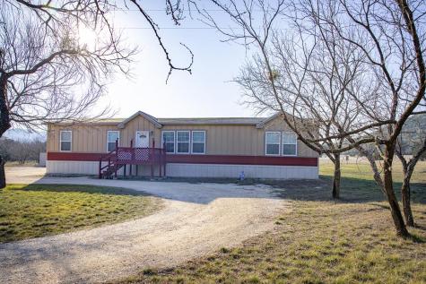 1189 County Road 350 Concan TX 78838