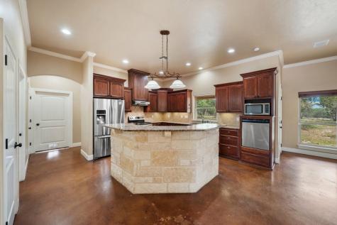 130 Rhum Road Kerrville TX 78028