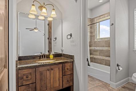 1009 Club House Road Kerrville TX 78028