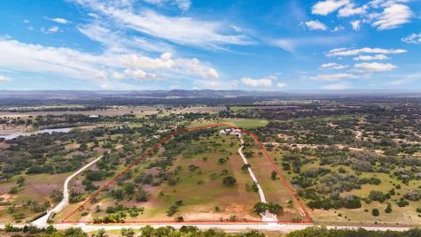 2814 Panther Hollow Drive Bandera TX 78003