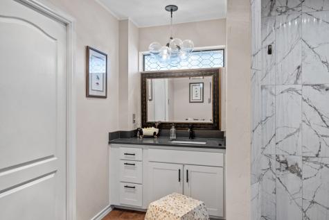 102 Bowie Drive Kerrville TX 78028