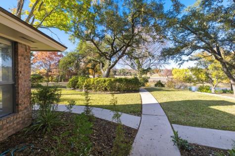 368 Englewood Drive Kerrville TX 78028