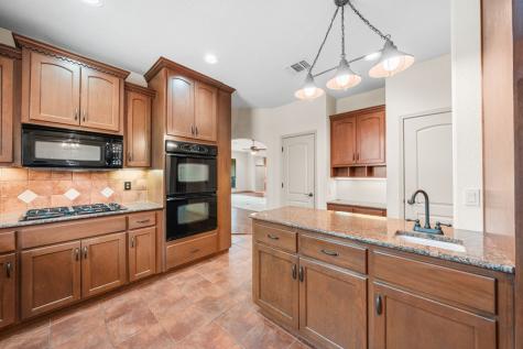 1705 Valencia Drive Kerrville TX 78028