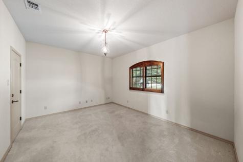 1705 Valencia Drive Kerrville TX 78028