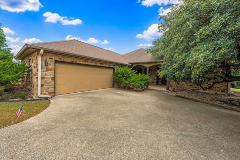 1705 Valencia Drive Kerrville TX 78028
