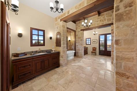 250 Hidden Hills Ranch Road Camp Verde TX 78010