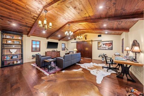 250 Hidden Hills Ranch Road Camp Verde TX 78010