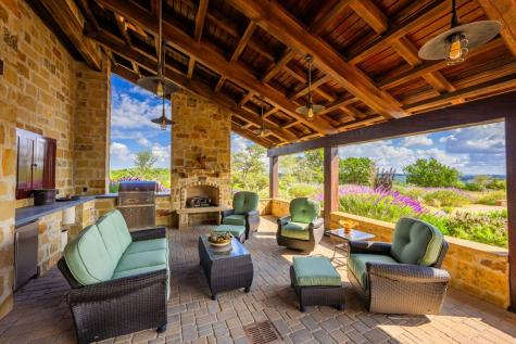 250 Hidden Hills Ranch Road Camp Verde TX 78010