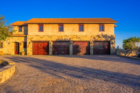 250 Hidden Hills Ranch Road Camp Verde TX 78010