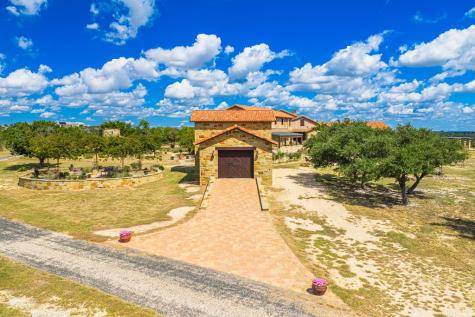 250 Hidden Hills Ranch Road Camp Verde TX 78010