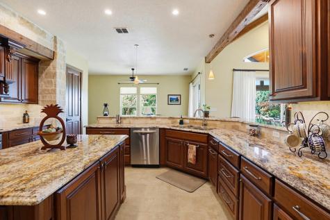 3704 Club View Court Kerrville TX 78028