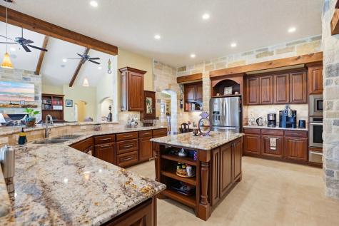 3704 Club View Court Kerrville TX 78028
