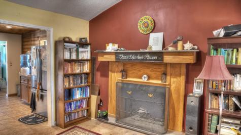 22 George Hoover Lane Leakey TX 78873