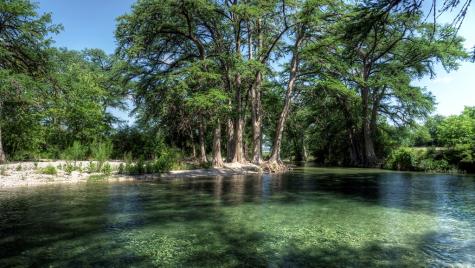 22 George Hoover Lane Leakey TX 78873