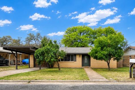 1111 Donna Kay Drive Kerrville TX 78028