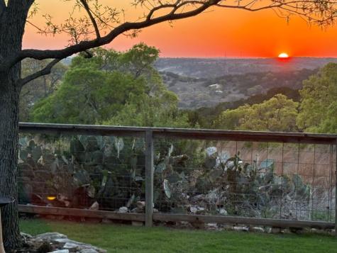 175 Limestone Ridge N Kerrville TX 78028