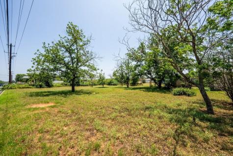 201 Highway Street Fredericksburg TX 78624