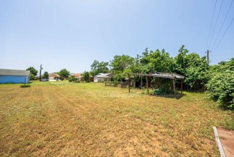 201 Highway Street Fredericksburg TX 78624