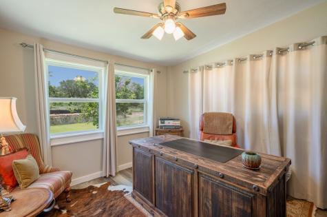 126-130 Robby Lane Kerrville TX 78028