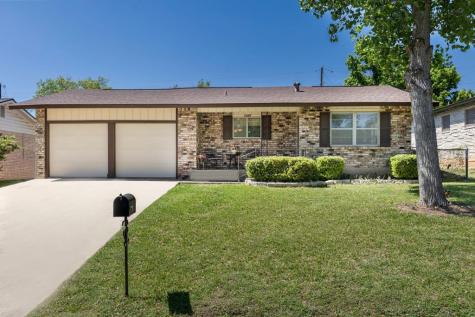 1129 Lake Drive Kerrville TX 78028