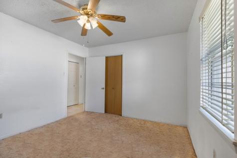 1129 Lake Drive Kerrville TX 78028