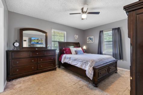 1129 Lake Drive Kerrville TX 78028