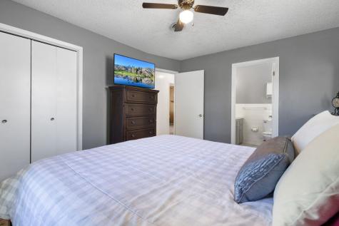 1129 Lake Drive Kerrville TX 78028