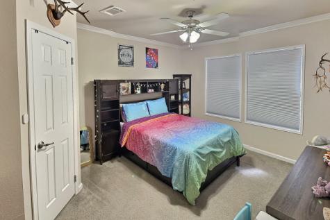 377 Green Oak Drive Kerrville TX 78028