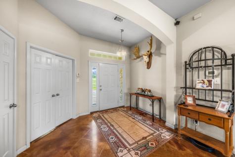 377 Green Oak Drive Kerrville TX 78028