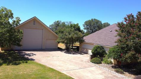 1128 Saddle Club Drive Kerrville TX 78028