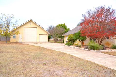 1128 Saddle Club Drive Kerrville TX 78028