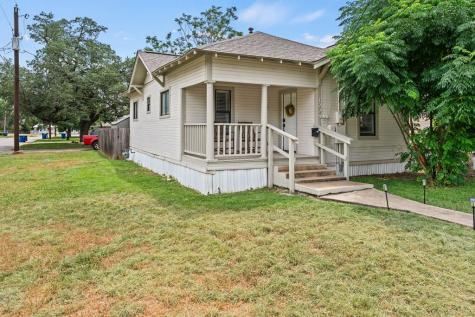 1229 Jefferson Street Kerrville TX 78028