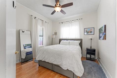 1229 Jefferson Street Kerrville TX 78028