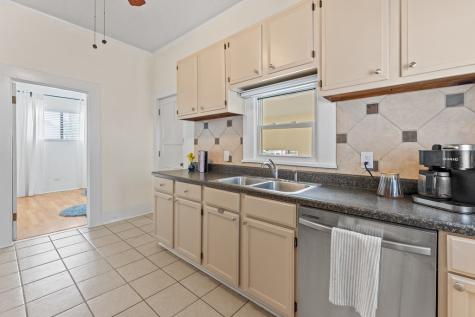 1229 Jefferson Street Kerrville TX 78028