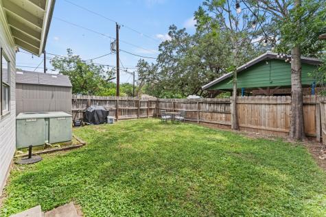 1229 Jefferson Street Kerrville TX 78028