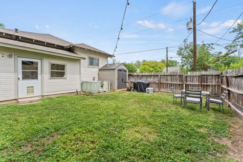 1229 Jefferson Street Kerrville TX 78028