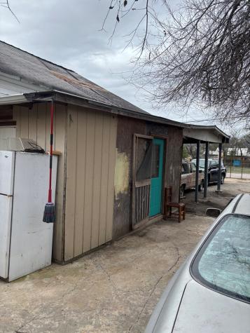 725 Swigert Avenue Kerrville TX 78028