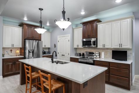 1703 Valencia Drive Kerrville TX 78028