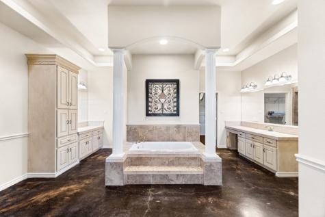 157 Mccullough Ranch Road Kerrville TX 78028
