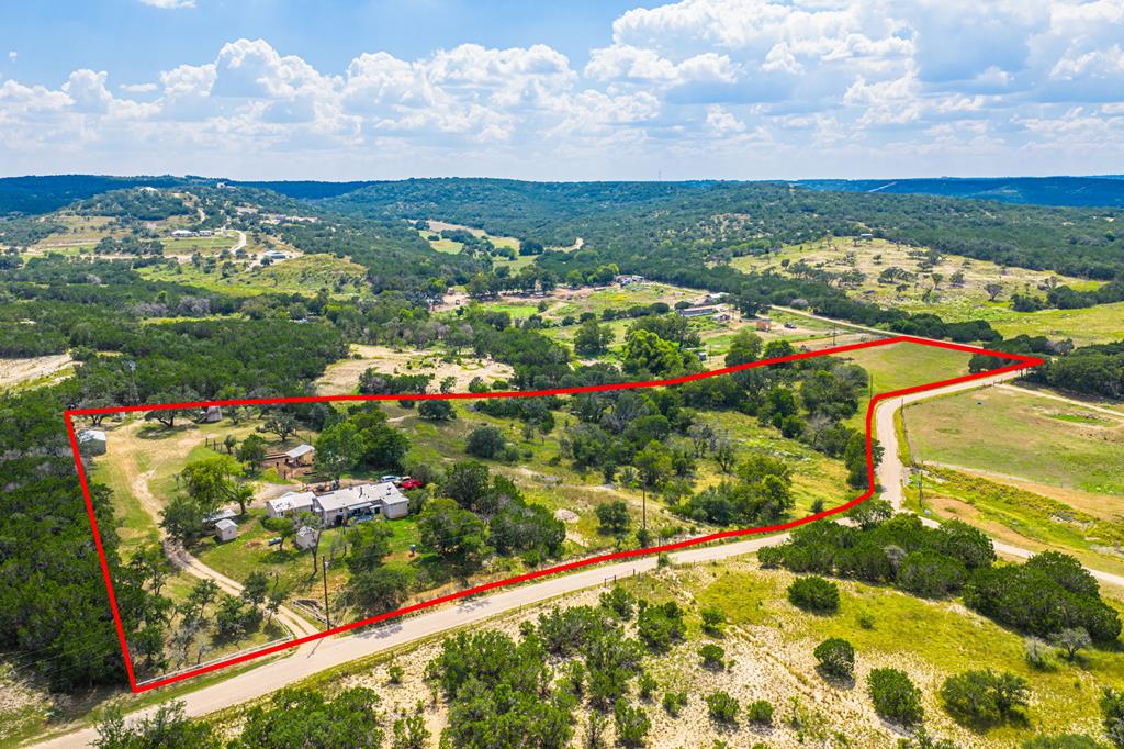132 Silver Creek Lane E Center Point TX 78010