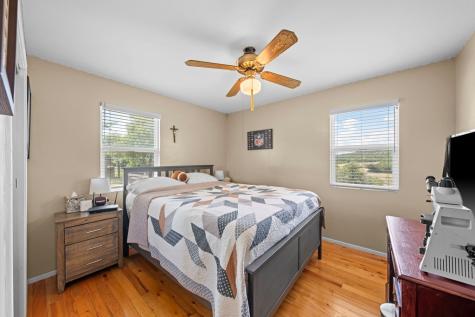 132 Silver Creek Lane E Center Point TX 78010