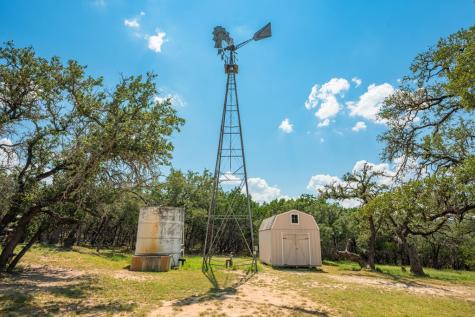 132 Silver Creek Lane E Center Point TX 78010