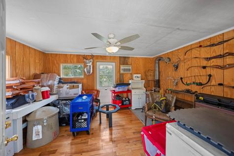 132 Silver Creek Lane E Center Point TX 78010