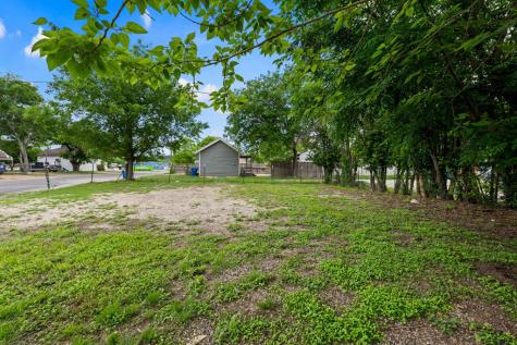 1421 Park Street Kerrville TX 78028