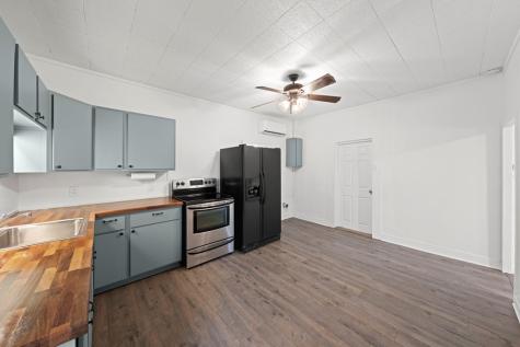 1421 Park Street Kerrville TX 78028