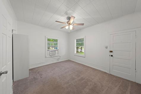 1421 Park Street Kerrville TX 78028
