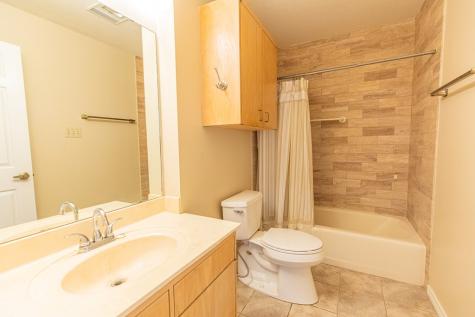 802 Lois Street Kerrville TX 78028