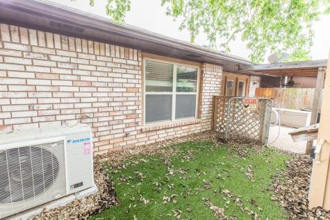 802 Lois Street Kerrville TX 78028