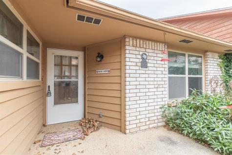 802 Lois Street Kerrville TX 78028
